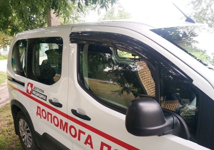 Вітровики для Opel Combo 2019+ (2 шт) DOK-88885 фото