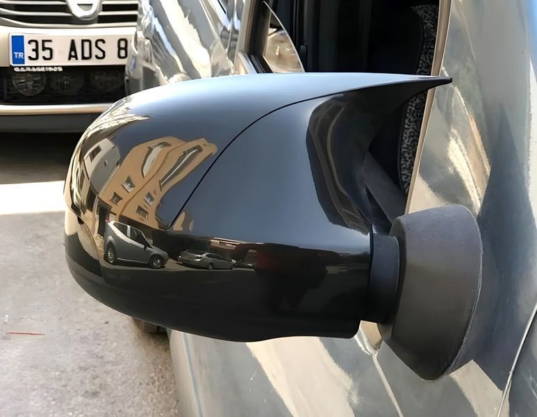 Накладки на дзеркала BMW-Style для Renault Logan 2 2013-2022 ZRK-89441 фото