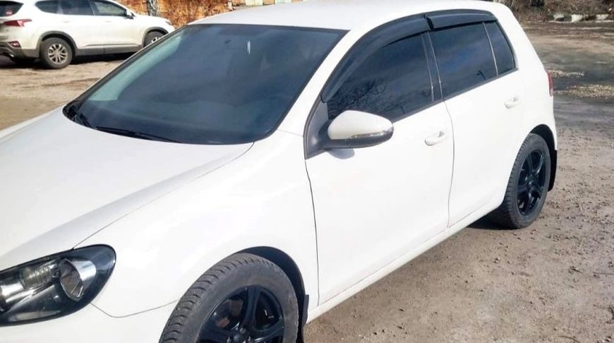 Вітровики для Volkswagen Golf 5 Хетчбек (4 шт) DOK-89022 фото