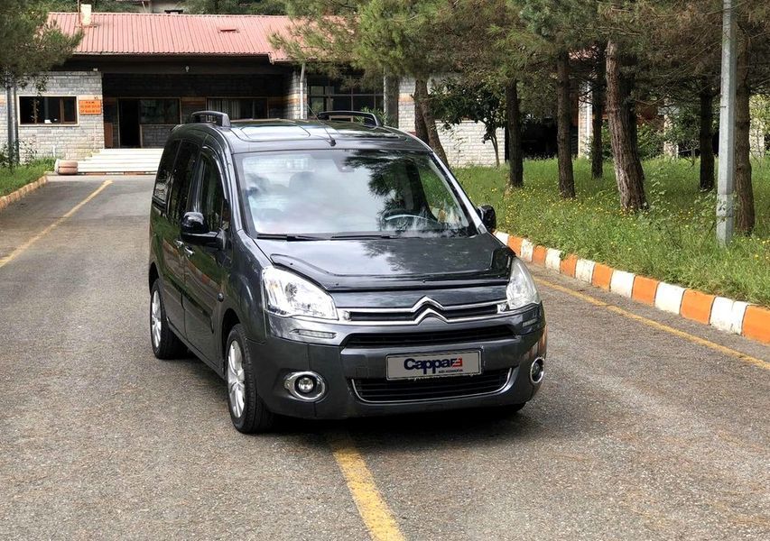 Дефлектор капота (довгий) для Citroen Berlingo 2008-2018 DFK-33237 фото