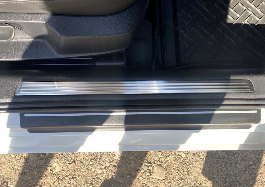 Накладки на внутрішні пороги для Volkswagen Passat B8 2015-2023, 4 шт (Carmos) NPR-27603 фото
