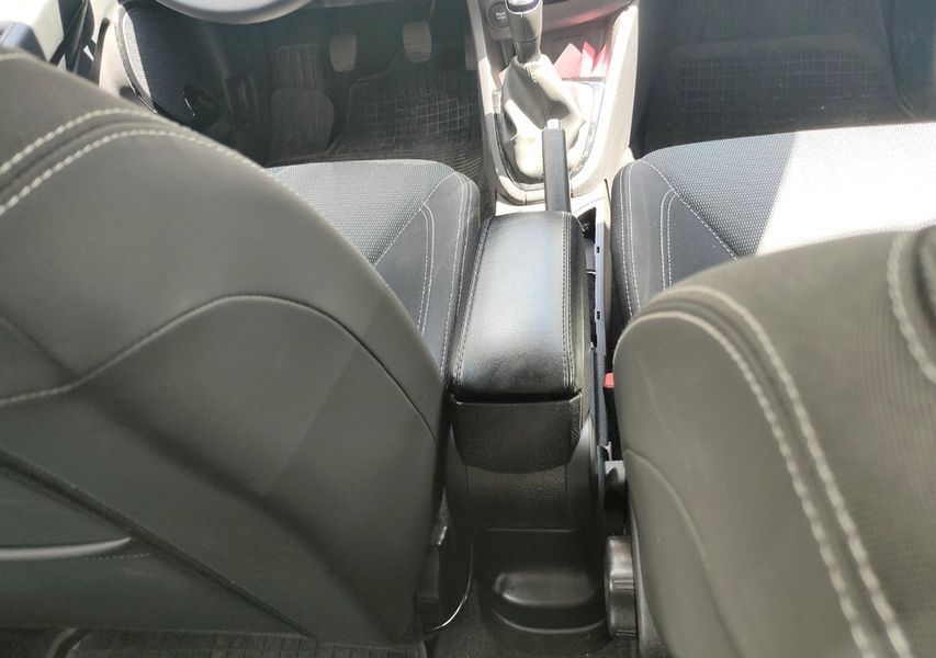 Подлокотник в подстаканник для Renault Clio 4 2012-2019 PLK-16742 фото