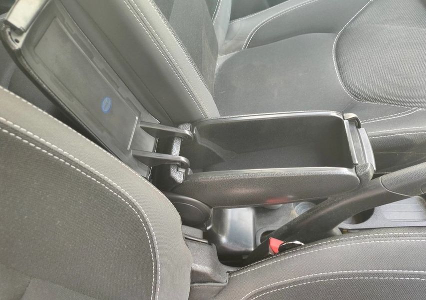 Подлокотник в подстаканник для Renault Clio 4 2012-2019 PLK-16742 фото