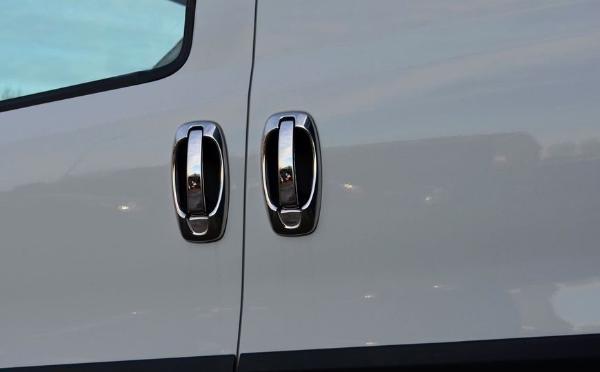 Накладки та окантовки на ручки для Fiat Doblo 2 2010-2022, 8 шт, хром (Carmos) NKS-28107 фото