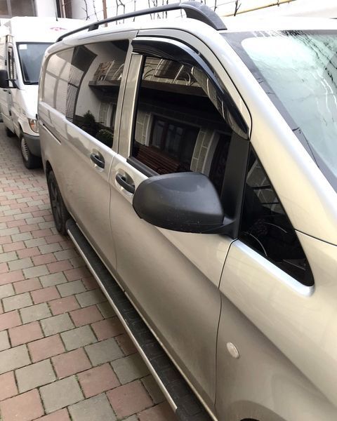 Вітровики для Mercedes Vito/W447 2014+ (2 шт) DOK-88882 фото