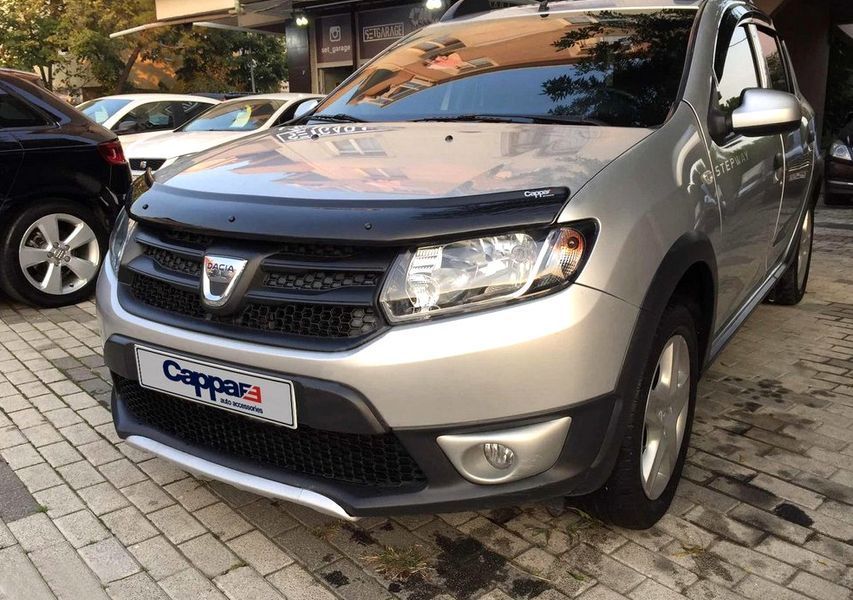 Дефлектор капота для Dacia Sandero 2013-2020 DFK-77554 фото